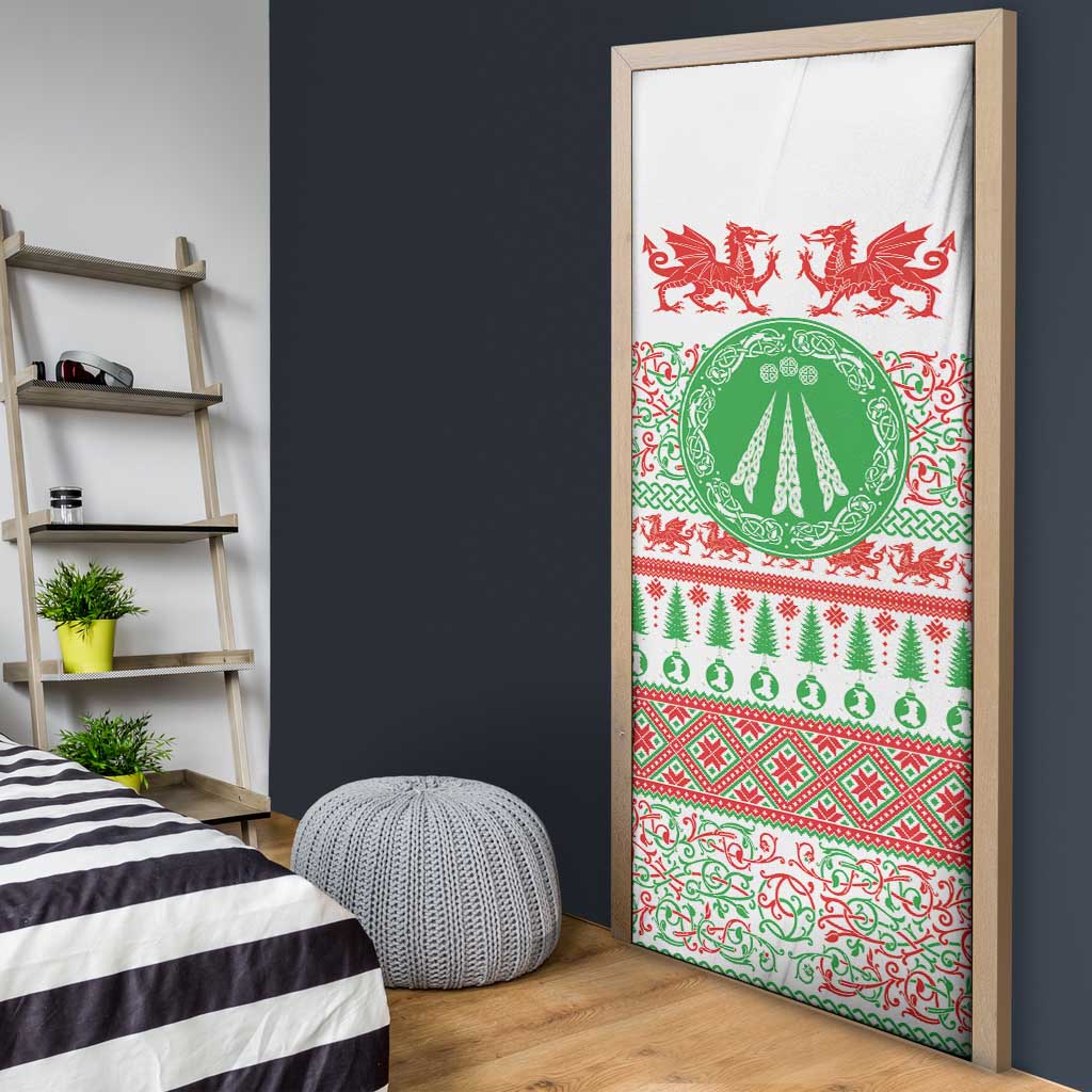 Welsh Christmas Door Cover Awen and Celtics Culture with Xmas Elements - Wonder Print Shop