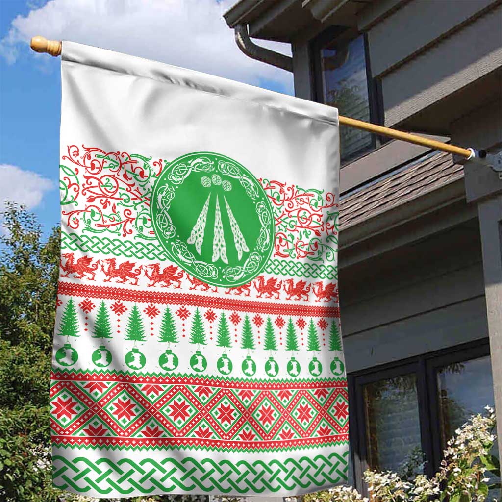 Welsh Christmas Garden Flag Awen and Celtics Culture with Xmas Elements - Wonder Print Shop