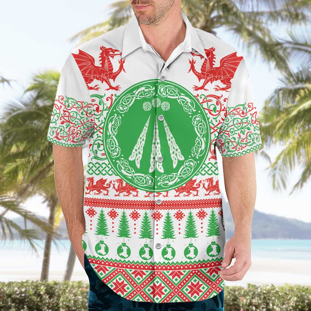 Welsh Christmas Hawaiian Shirt Awen and Celtics Culture with Xmas Elements - Wonder Print Shop
