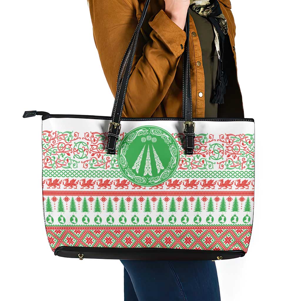 Welsh Christmas Leather Tote Bag Awen and Celtics Culture with Xmas Elements - Wonder Print Shop