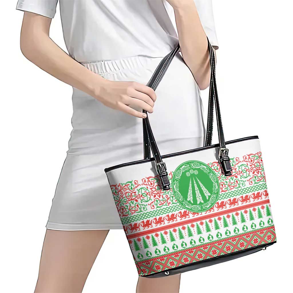 Welsh Christmas Leather Tote Bag Awen and Celtics Culture with Xmas Elements - Wonder Print Shop