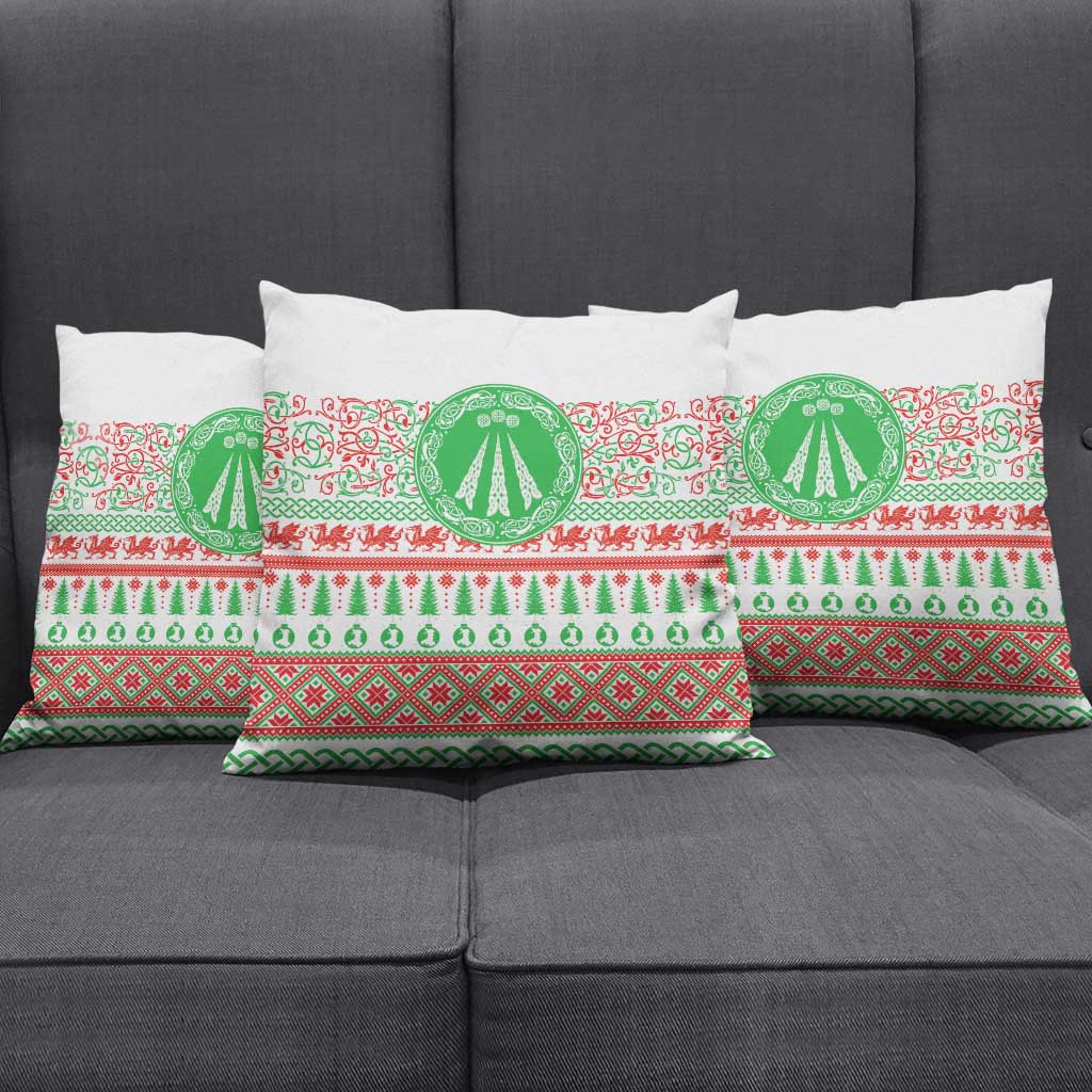 Welsh Christmas Pillow Cover Awen and Celtics Culture with Xmas Elements - Wonder Print Shop