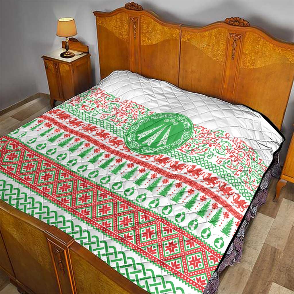 Welsh Christmas Quilt Awen and Celtics Culture with Xmas Elements - Wonder Print Shop