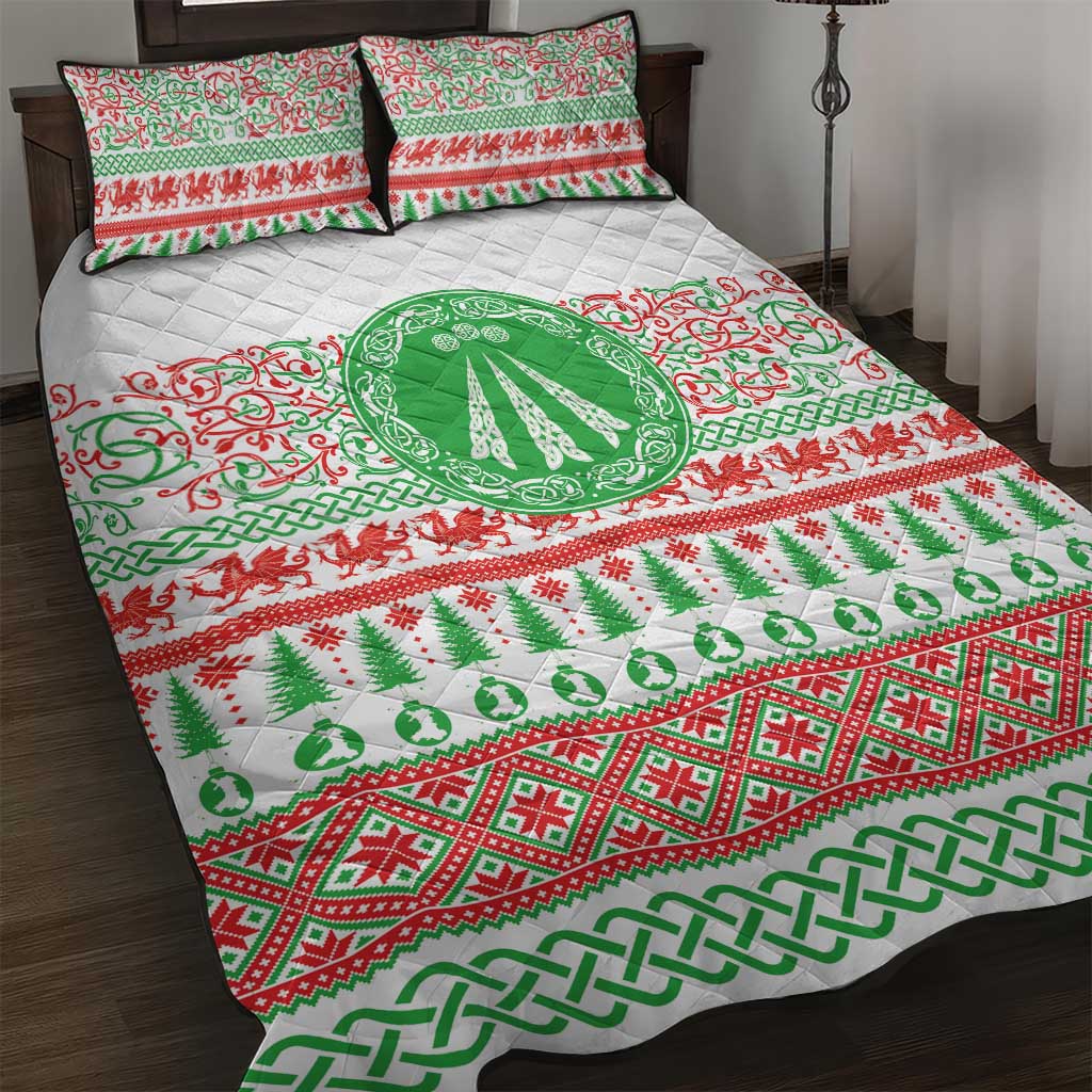 Welsh Christmas Quilt Bed Set Awen and Celtics Culture with Xmas Elements - Wonder Print Shop