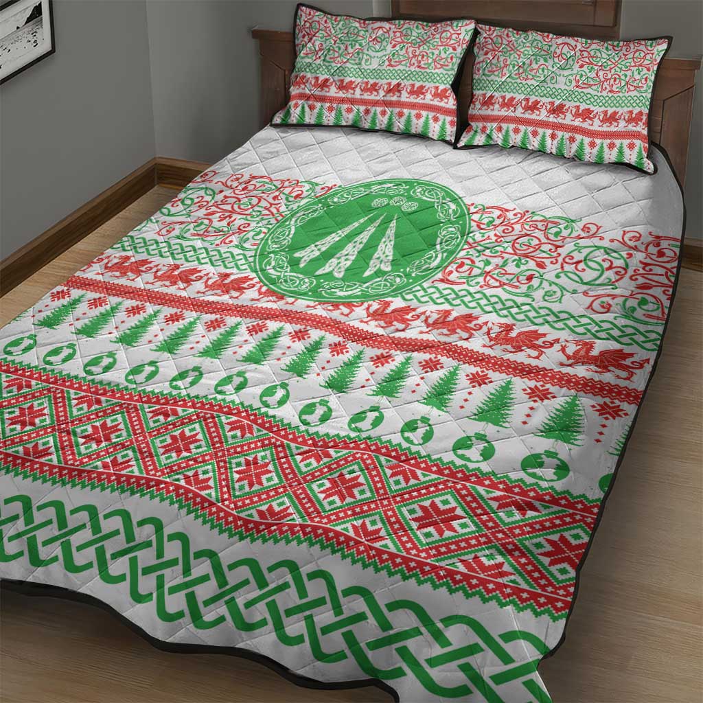 Welsh Christmas Quilt Bed Set Awen and Celtics Culture with Xmas Elements - Wonder Print Shop