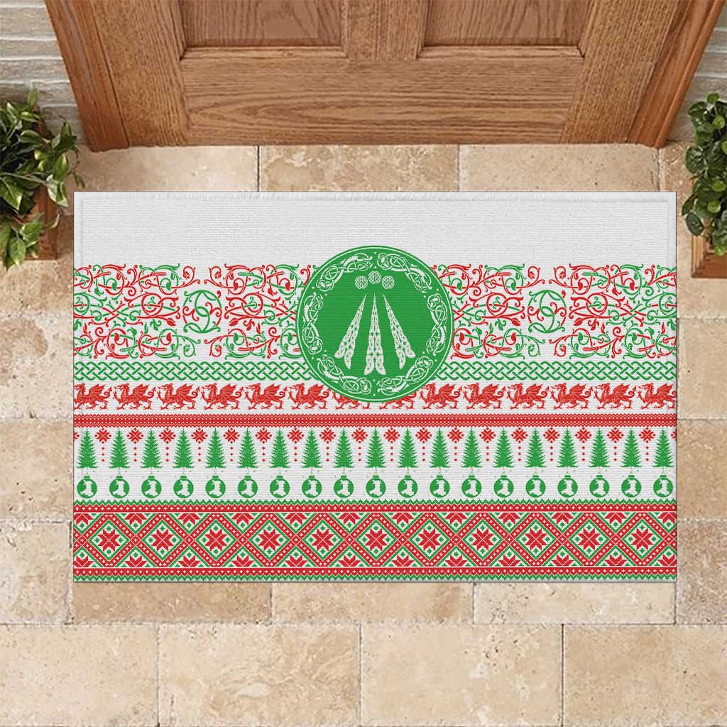 Welsh Christmas Rubber Doormat Awen and Celtics Culture with Xmas Elements - Wonder Print Shop