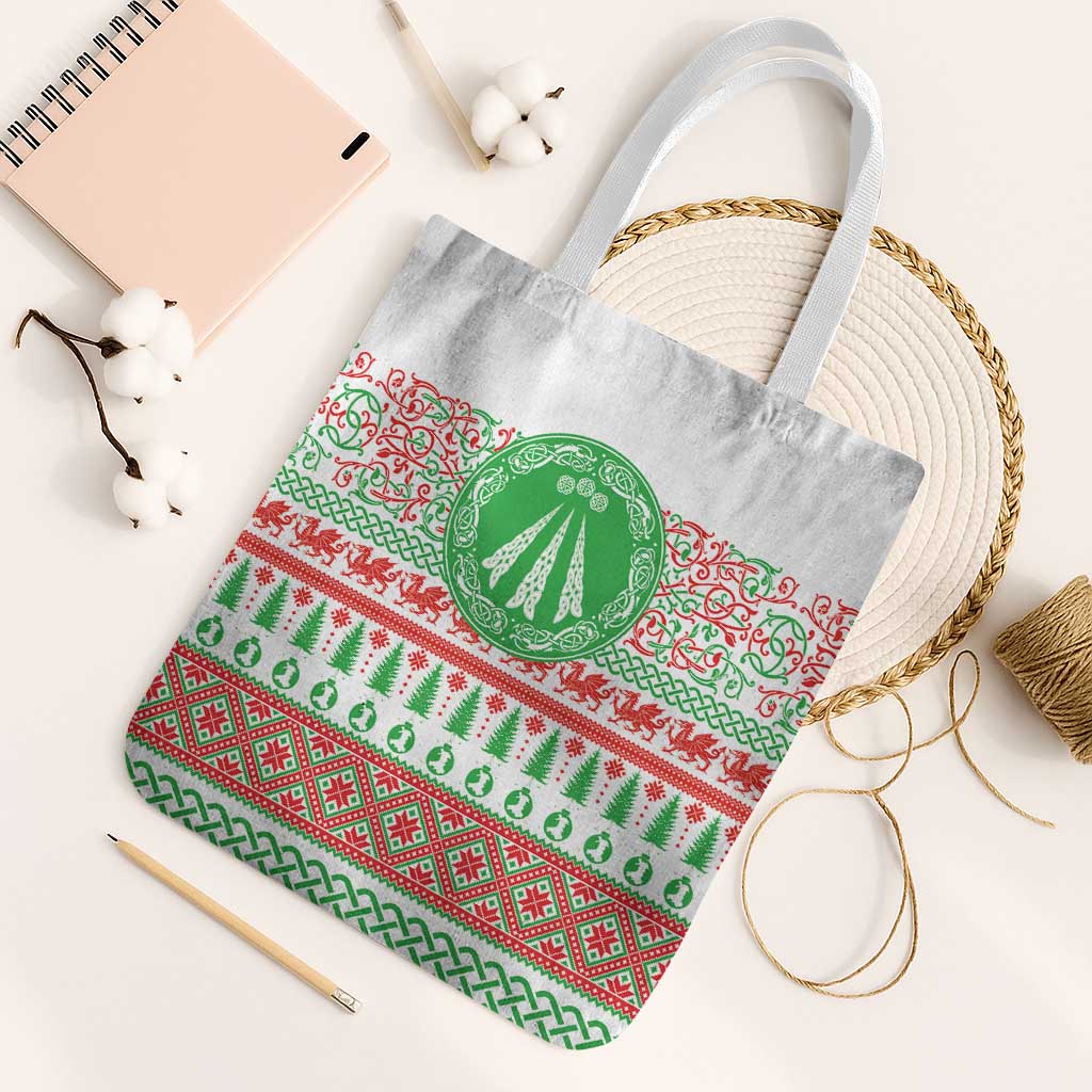 Welsh Christmas Tote Bag Awen and Celtics Culture with Xmas Elements - Wonder Print Shop