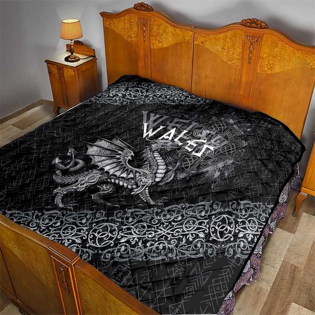 Welsh Celtic Culture Quilt Wales Y Ddraig Goch with Runes Symbols - Wonder Print Shop