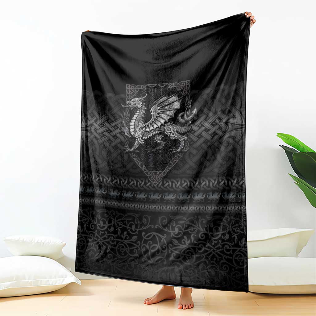 Welsh Celtic Culture Blanket Wales Y Ddraig Goch with Knot - Wonder Print Shop