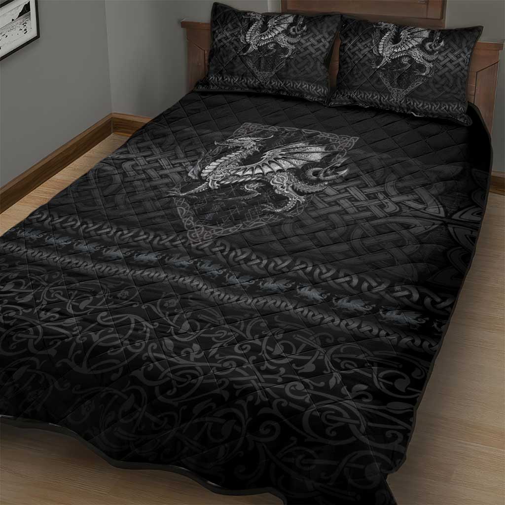 Welsh Celtic Culture Quilt Bed Set Wales Y Ddraig Goch with Knot - Wonder Print Shop