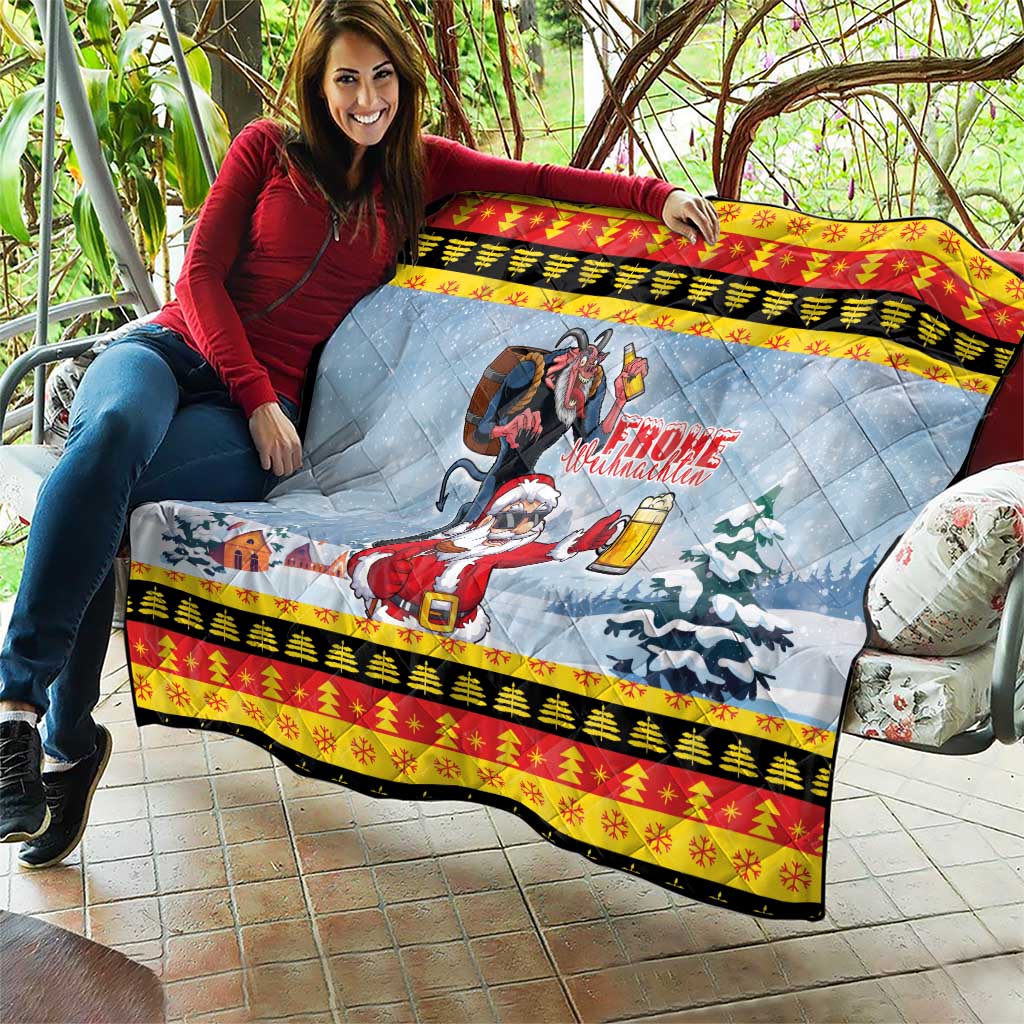 Deutschland Frohe Weihnachten Quilt Funny Der Weihnachtsmann and Krampus Drink Beer Together - Wonder Print Shop