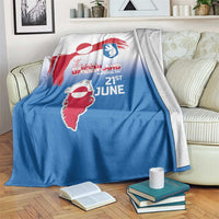 Greenland National Day Blanket National Country Flag and Emblem with The Map