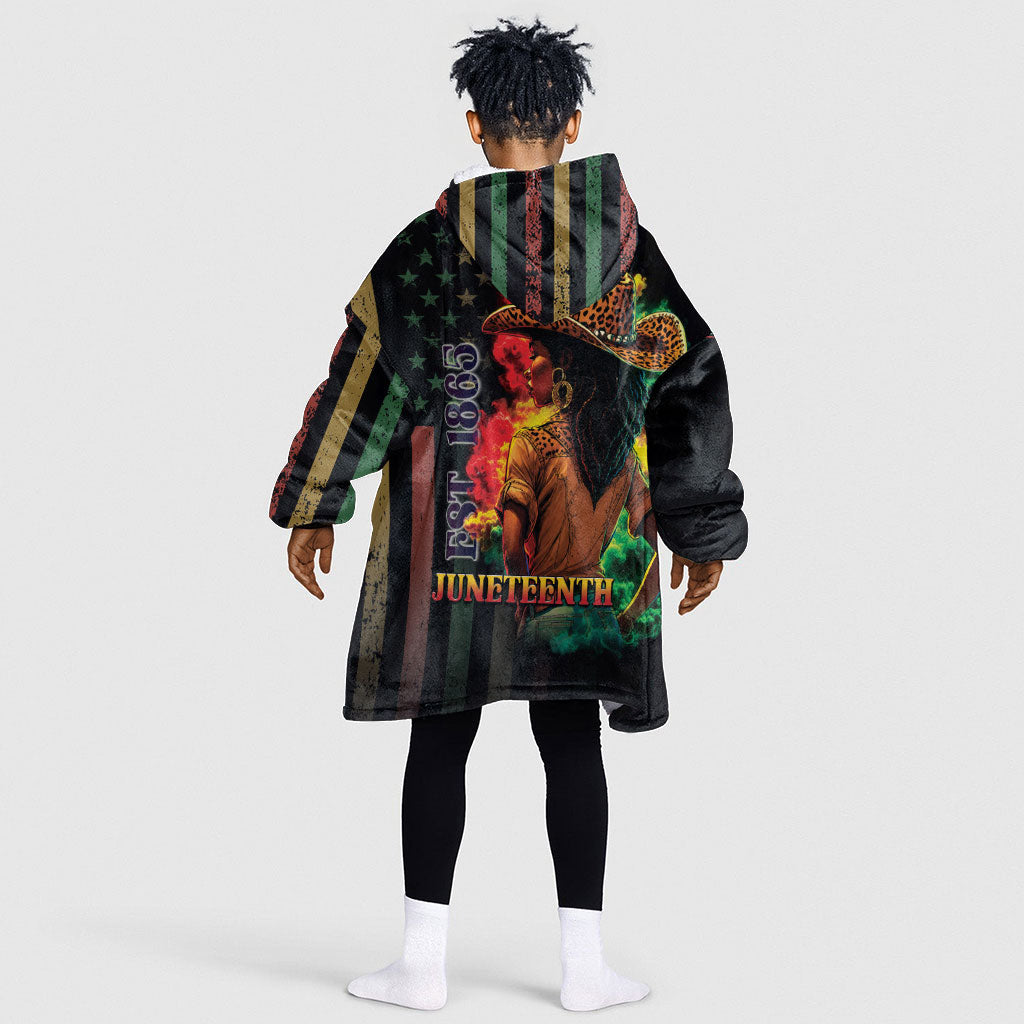 Steppin' into Juneteenth 1865 Kid Wearable Blanket Hoodie Melanin Cowgirl Grunge Style