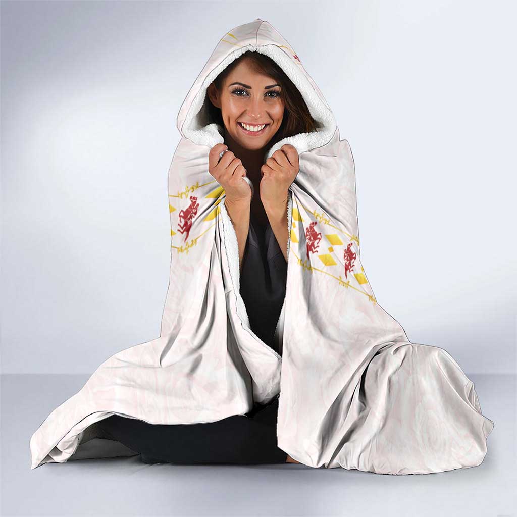 Kentucky Horse Racing Hooded Blanket Rose Floral