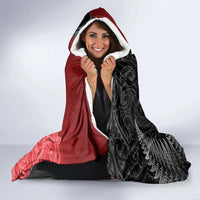 New Zealand And England Rugby Hooded Blanket Red Rose Mix Maori Pattern - Wonder Print Shop