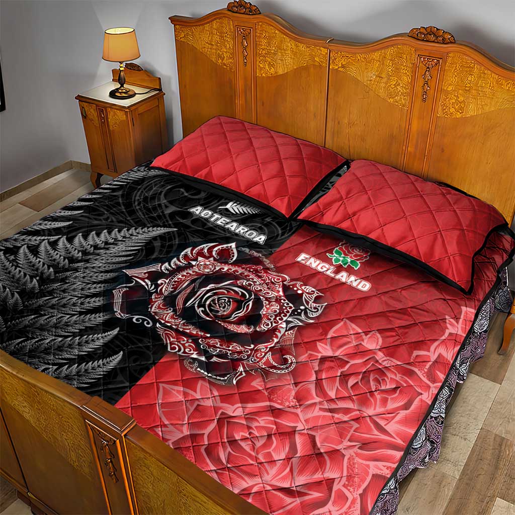 New Zealand And England Rugby Quilt Bed Set Red Rose Mix Maori Pattern - Wonder Print Shop