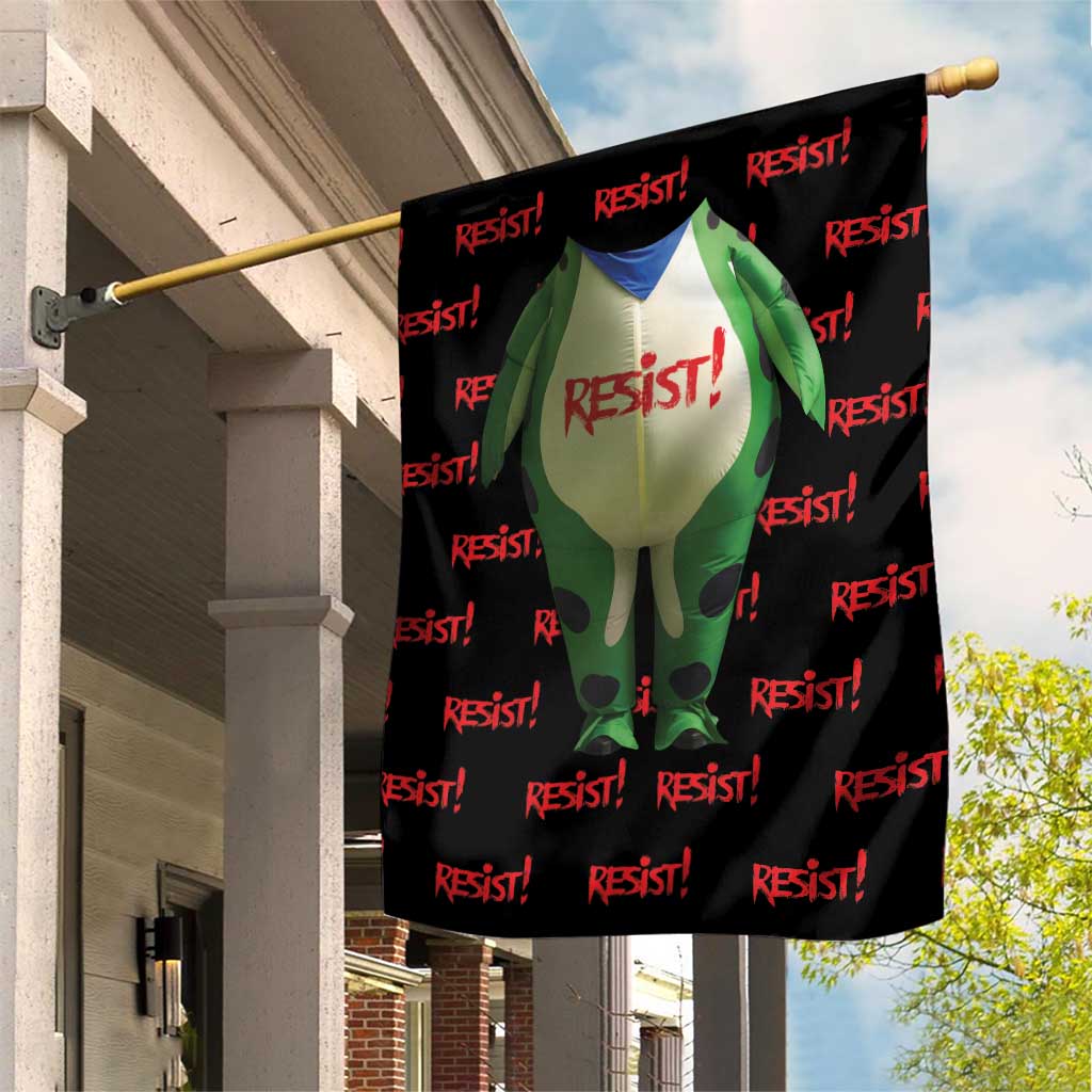 Resist Portland Frog Garden Flag Funny Political Costume - Wonder Print Shop