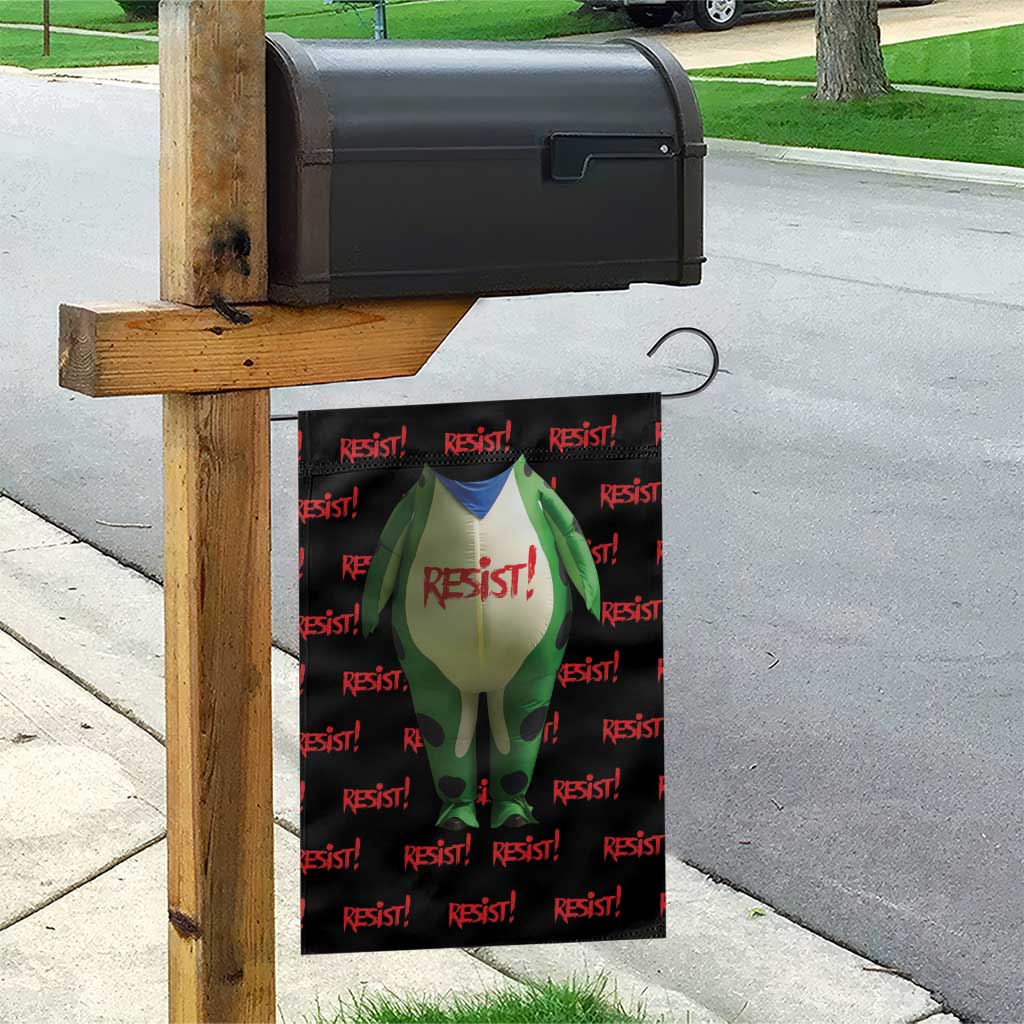 Resist Portland Frog Garden Flag Funny Political Costume - Wonder Print Shop