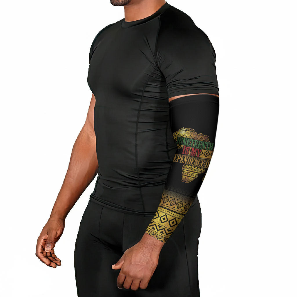 Juneteenth 1865 Arm Sleeves Freedom Ain't Free