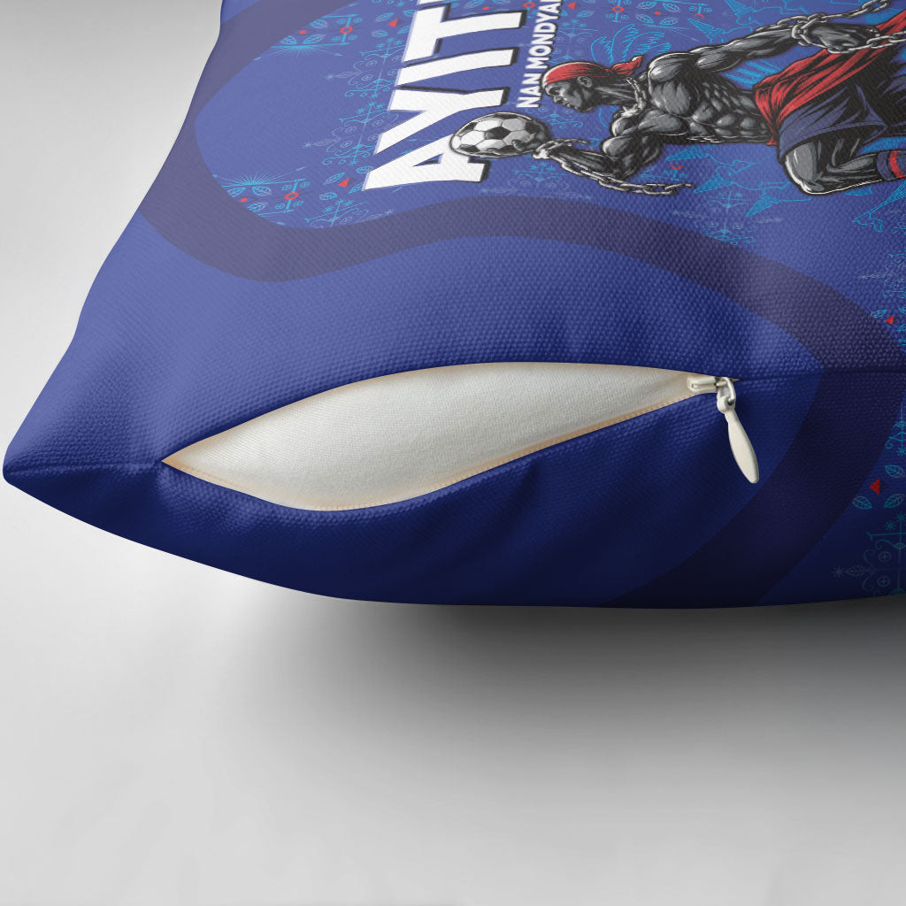 Haiti Ayiti Nan Mondyal 2026 Pillow Cover Fyete Lit Victwa Blue Version