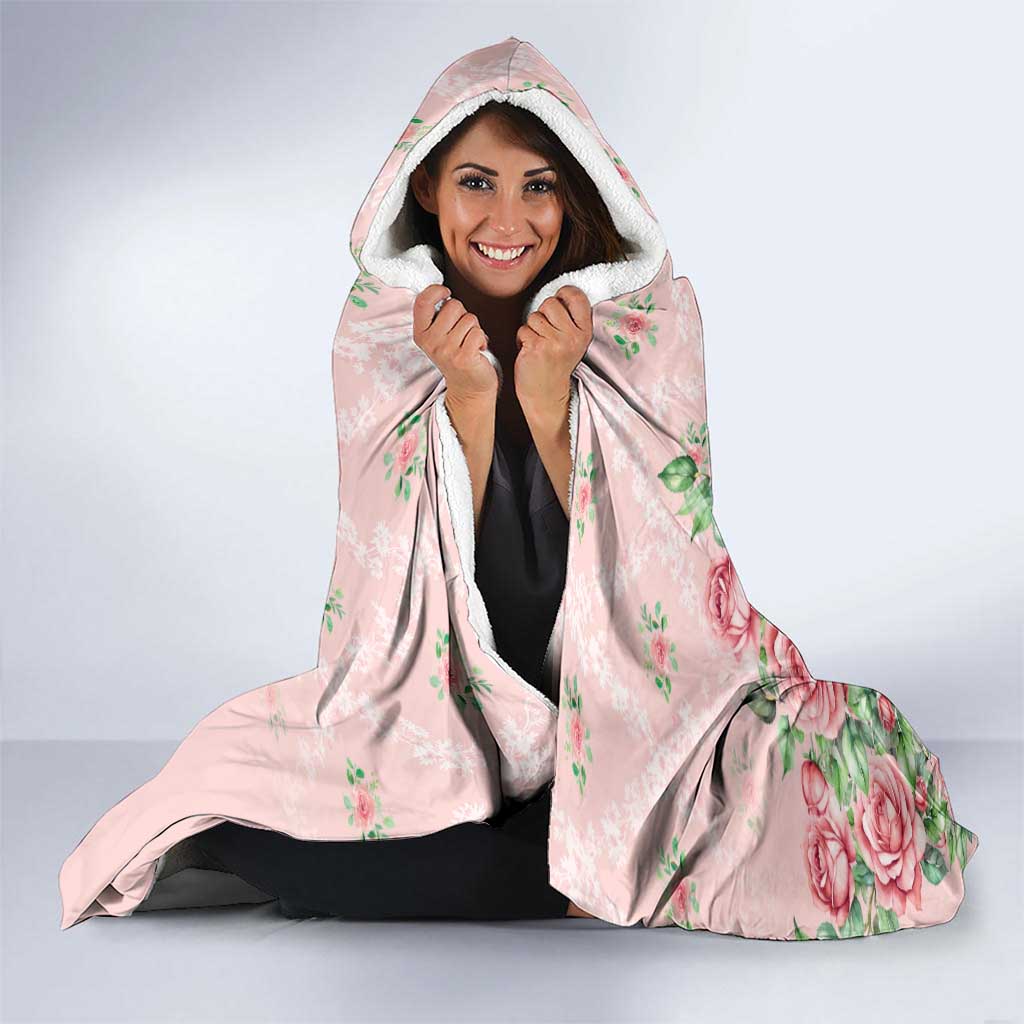 Kentucky Horse Racing Hooded Blanket Rose Diamond Pattern Pink