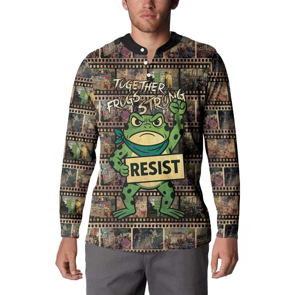 Resist Frog Button Sweatshirt Protest Free Portland LT05