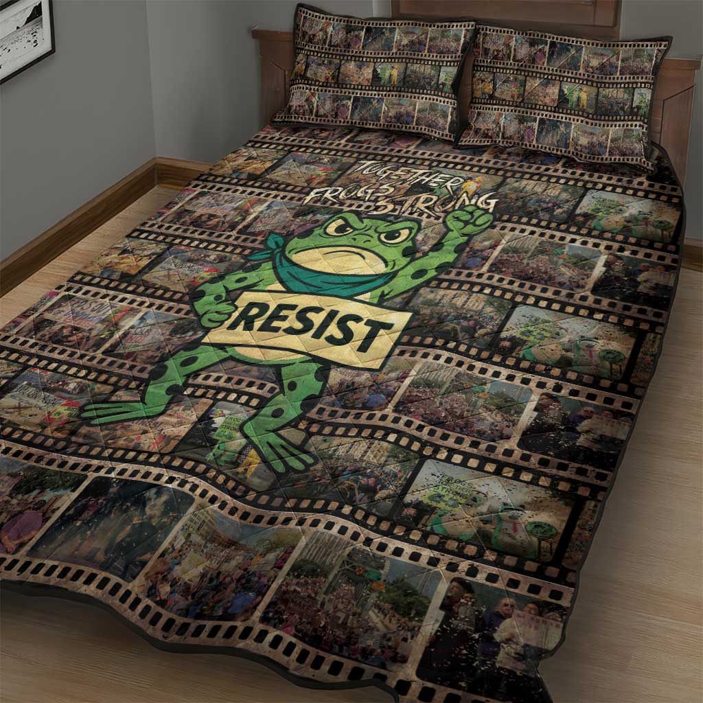 Resist Frog Quilt Bed Set Protest Free Portland LT05