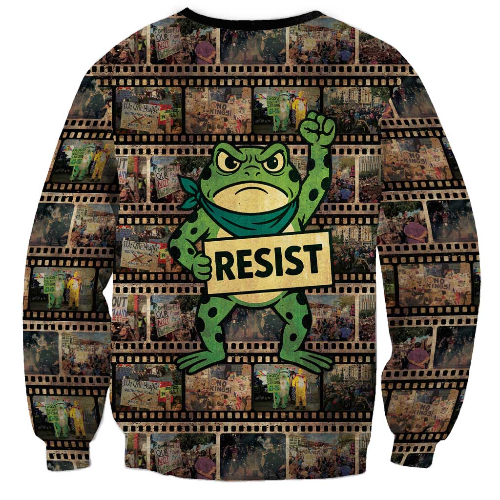 Resist Frog Sweatshirt Protest Free Portland LT05