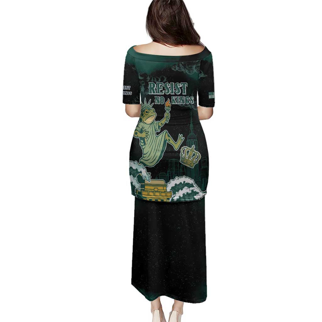 Frogs Against Fascism Family Matching Puletasi and Hawaiian Shirt No Kings Funny Portland Frog Protest - Wonder Print Shop