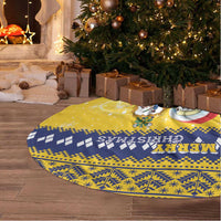 Saint Vincent And The Grenadines Christmas Tree Skirt Santa Vincent Parrot With Coat Of Arms - Wonder Print Shop