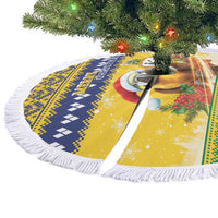 Saint Vincent And The Grenadines Christmas Tree Skirt Santa Vincent Parrot With Coat Of Arms - Wonder Print Shop