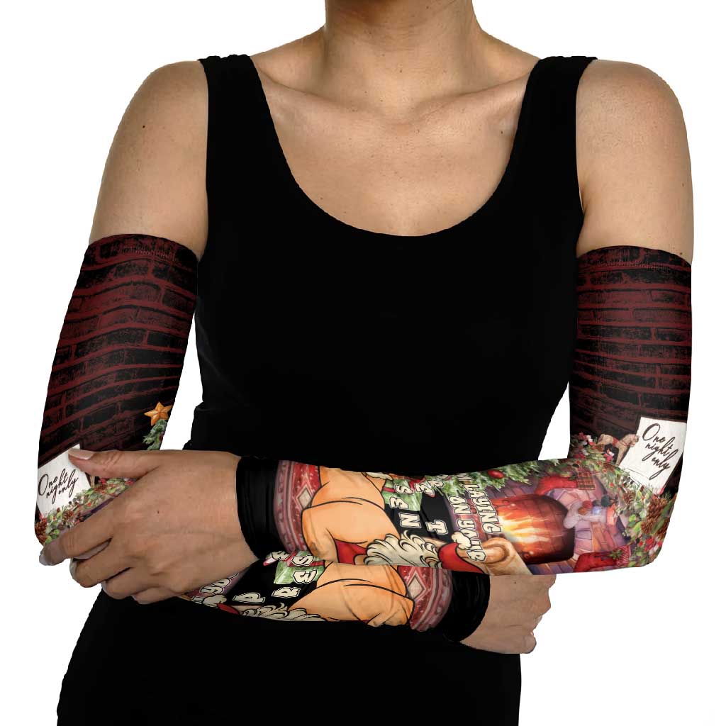 Funny Christmas Arm Sleeves Naughty Santa Im Laying On Your Present - Wonder Print Shop