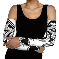 Japanese Indigenous Arm Sleeves Jomon Tribal Inspired White