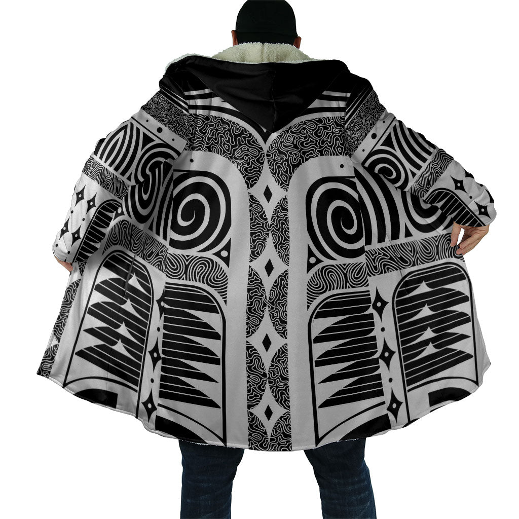 Japanese Indigenous Cloak Jomon Tribal Inspired Black