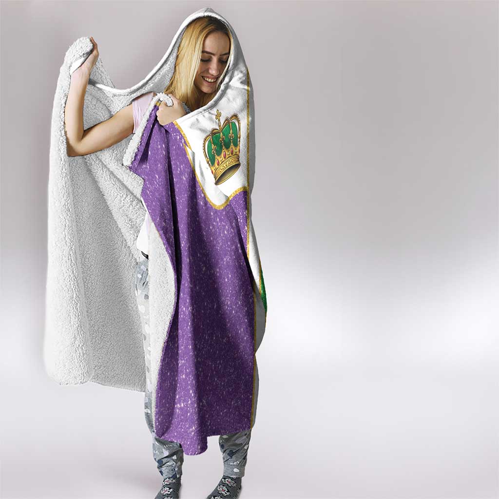 Mardi Gras Crown Hooded Blanket Western Yoke Glitter Style