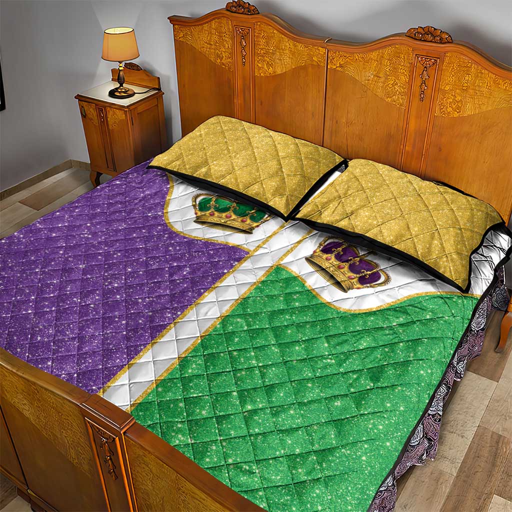 Mardi Gras Crown Quilt Bed Set Western Yoke Glitter Style