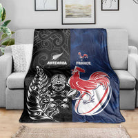 France And New Zealand Rugby Blanket Les Bleus Rooster With Maori Tiki - Wonder Print Shop