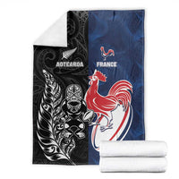France And New Zealand Rugby Blanket Les Bleus Rooster With Maori Tiki - Wonder Print Shop