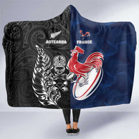 France And New Zealand Rugby Hooded Blanket Les Bleus Rooster With Maori Tiki - Wonder Print Shop
