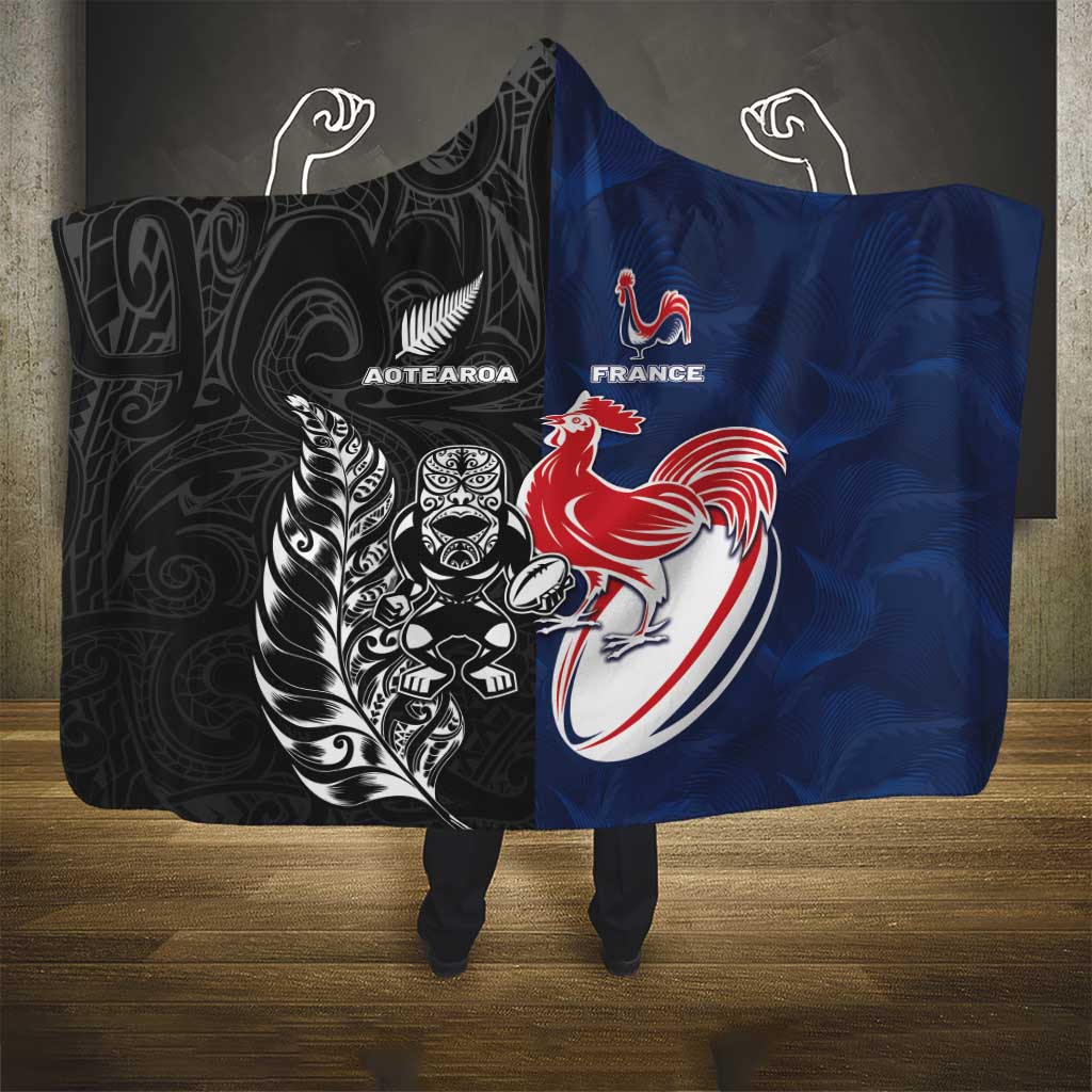 France And New Zealand Rugby Hooded Blanket Les Bleus Rooster With Maori Tiki - Wonder Print Shop