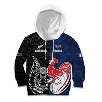 France And New Zealand Rugby Custom Kid Hoodie Les Bleus Rooster With Maori Tiki - Wonder Print Shop