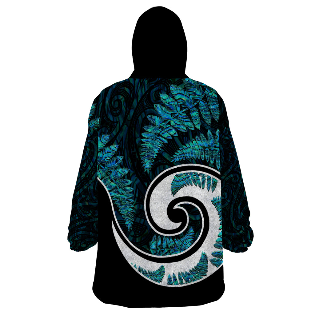 New Zealand Wearable Blanket Hoodie Maori With Silver Fern Papua Shell Green Ver.2 LT6 - Wonder Print Shop