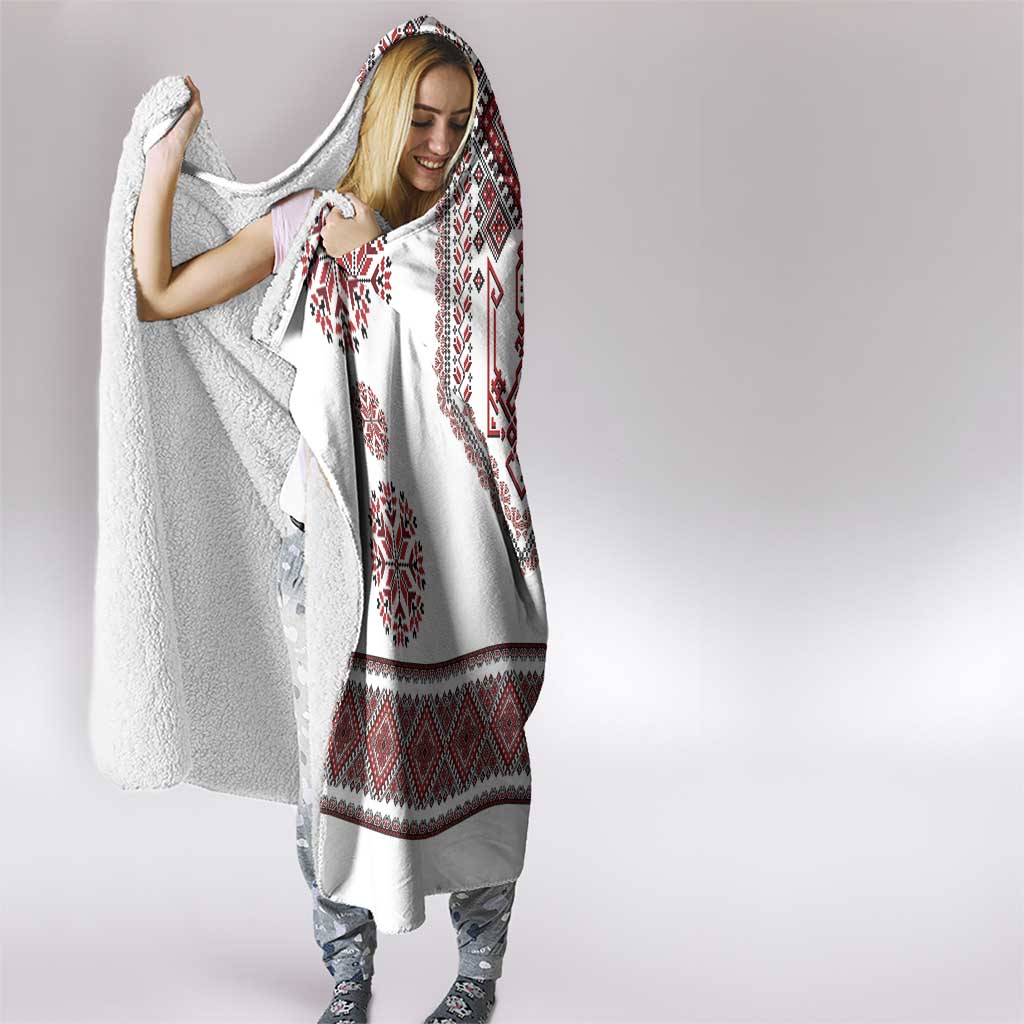 Ukraine Vyshyvanka Inspired Patterns Hooded Blanket White
