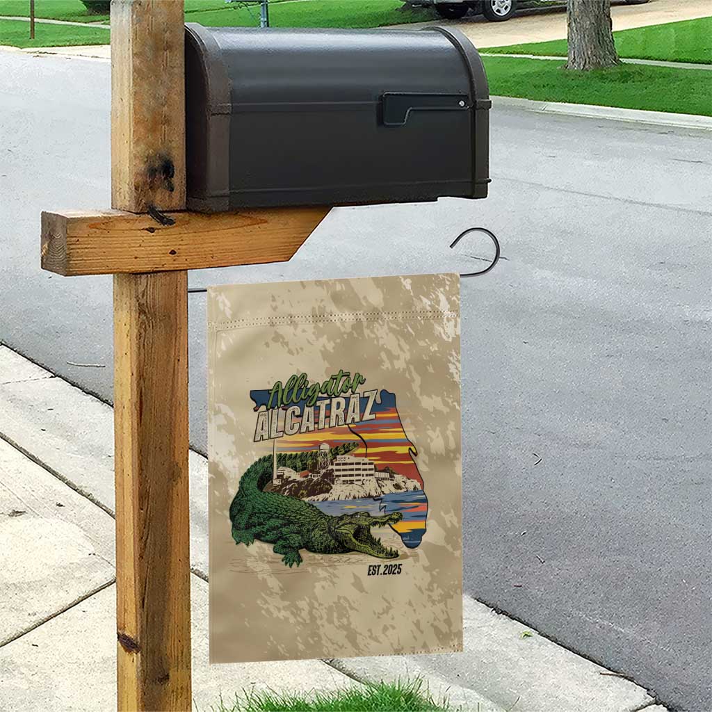 Alligator Alcatraz Retro Garden Flag The Swamp - Wonder Print Shop