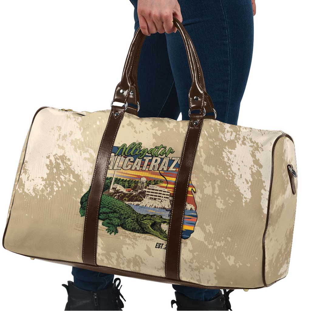 Alligator Alcatraz Retro Travel Bag The Swamp - Wonder Print Shop