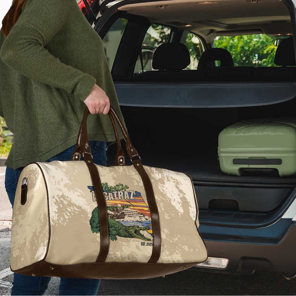 Alligator Alcatraz Retro Travel Bag The Swamp - Wonder Print Shop
