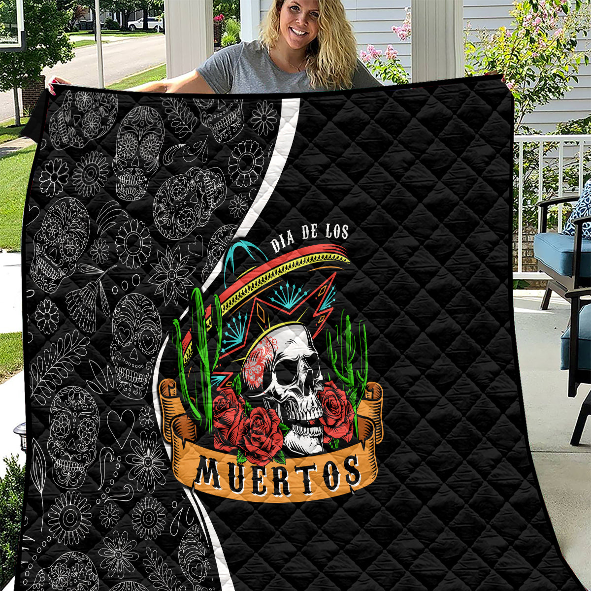 Mexico Day Of The Dead Quilt Sombrero Sugar Skull With Roses - Wonder Print Shop