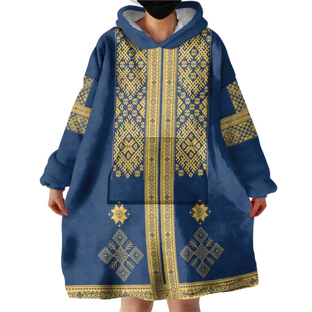 Latvia Jani Midsummer Wearable Blanket Hoodie Blue Gold Latvijas Auseklis