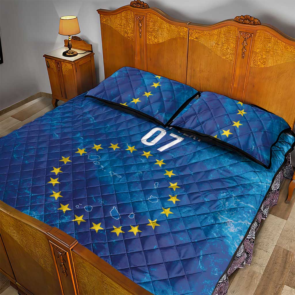 Cape Verde Tubaroes Azuis Custom Quilt Bed Set Break The Waves - Wonder Print Shop