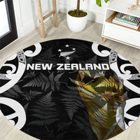 New Zealand WC2026 Black Round Carpet Silver Fern